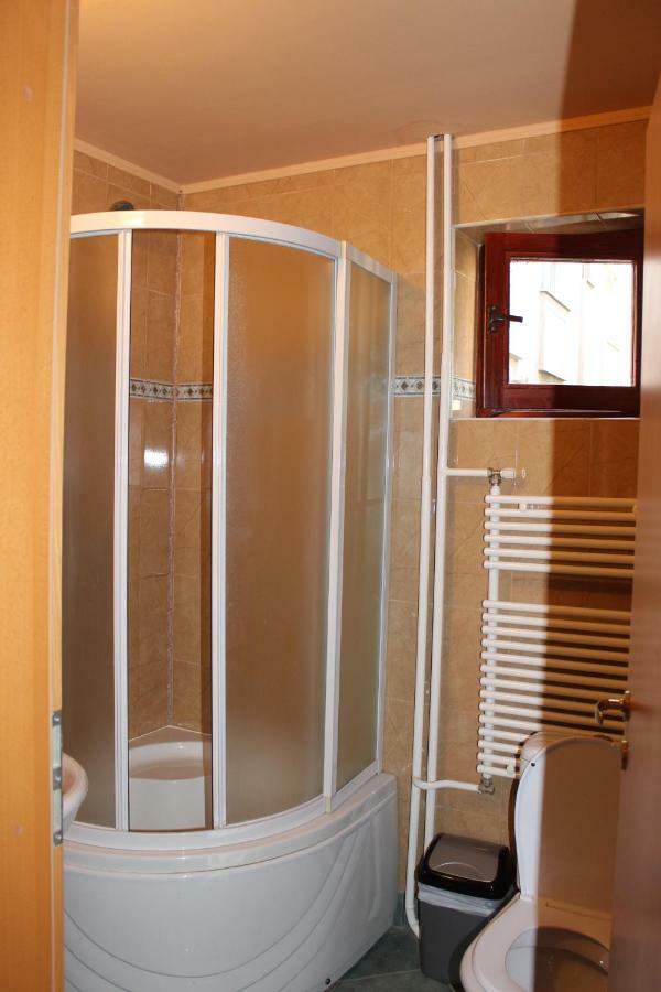 Rooms Cristian Deva Ngoại thất bức ảnh